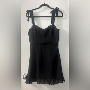 🛍️NWT Forever 21 Black Ruffle Dress